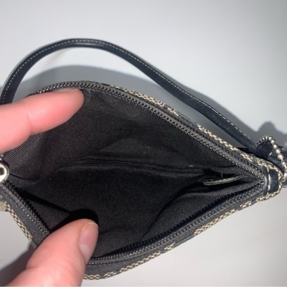 NOT AVAILABLE - Picture 6 of 9